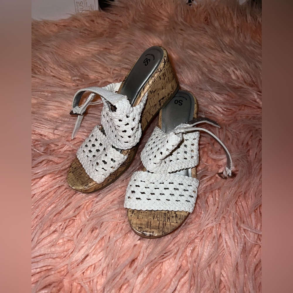 Girls White memory foam sandals